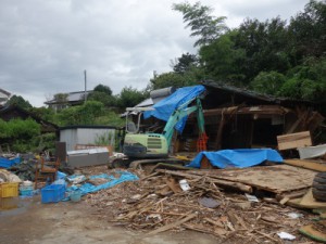 震度7の揺れに２度襲われた大切畑地区の家屋も撤去作業が開始された（９月撮影）